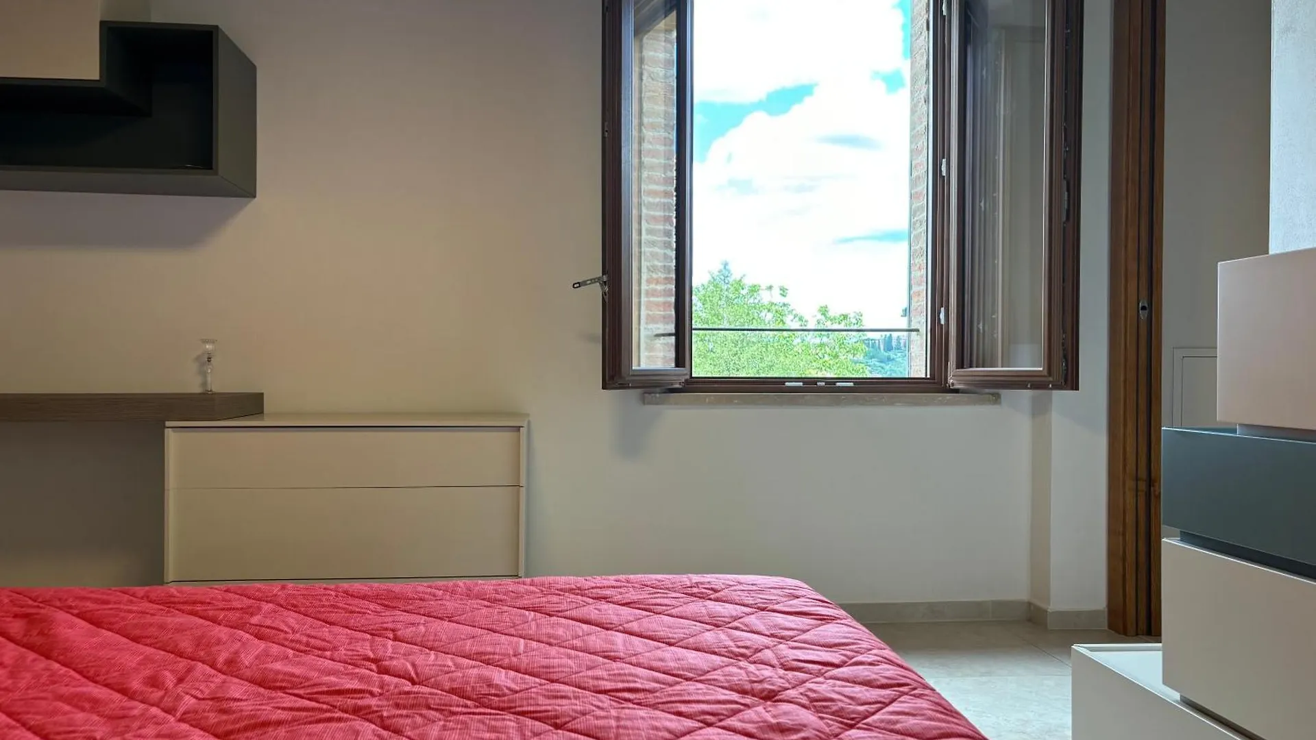 Appartamento Raffinato In Zona Strategica Costalpino